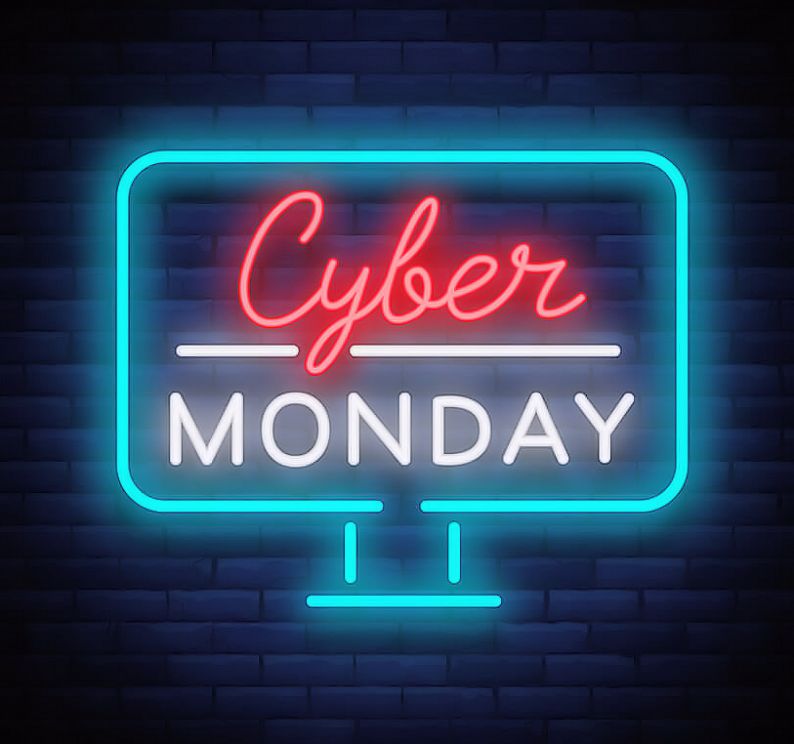 Cyber Monday Online Shopping