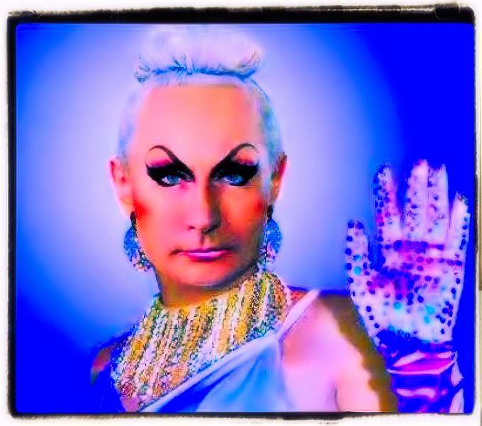 Putrid female features