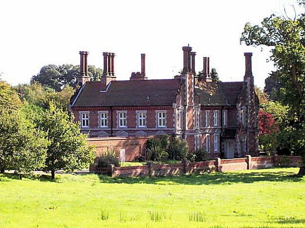 Detached house or villa