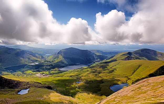 Aphorisms and quotes on Wales culture